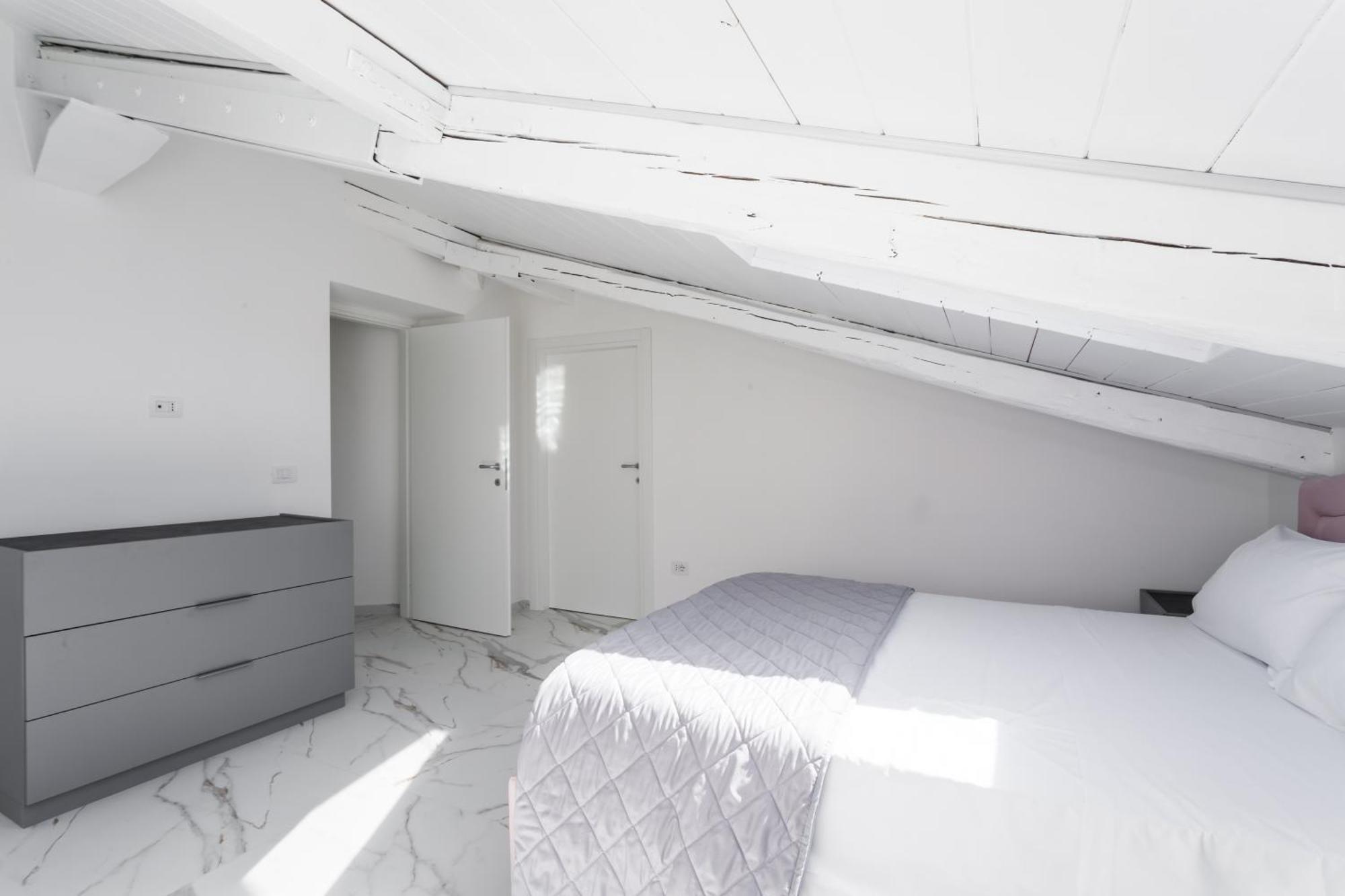 Attico Bella Napoli Aparthotel Buitenkant foto