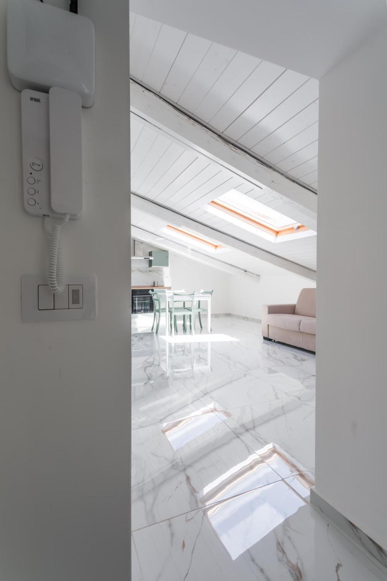 Attico Bella Napoli Aparthotel Buitenkant foto